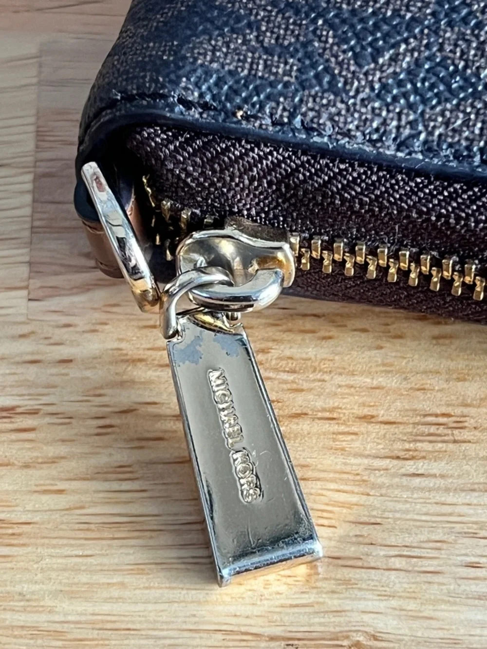 Michael Kors Brown Continental Travel Signature Logo Wallet Large - Picture 10 of 11